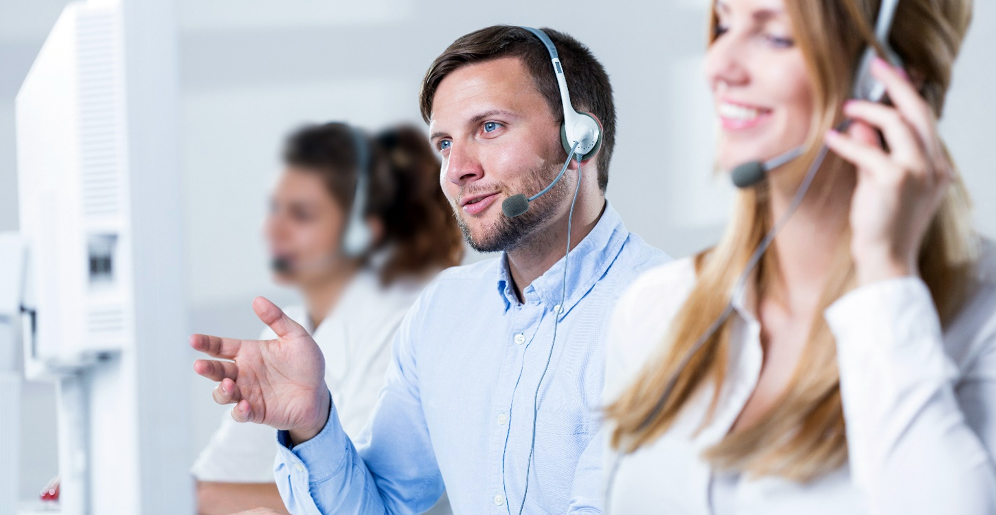 Choosing the Right Call Answering Service for Small Businesses